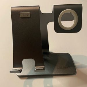 Phone stand